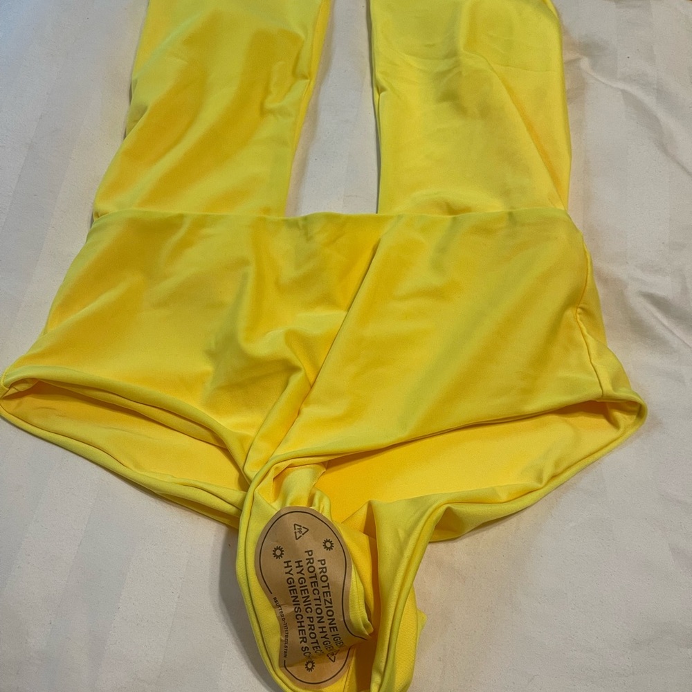 Yellow bathing suit - Picture 3 of 6